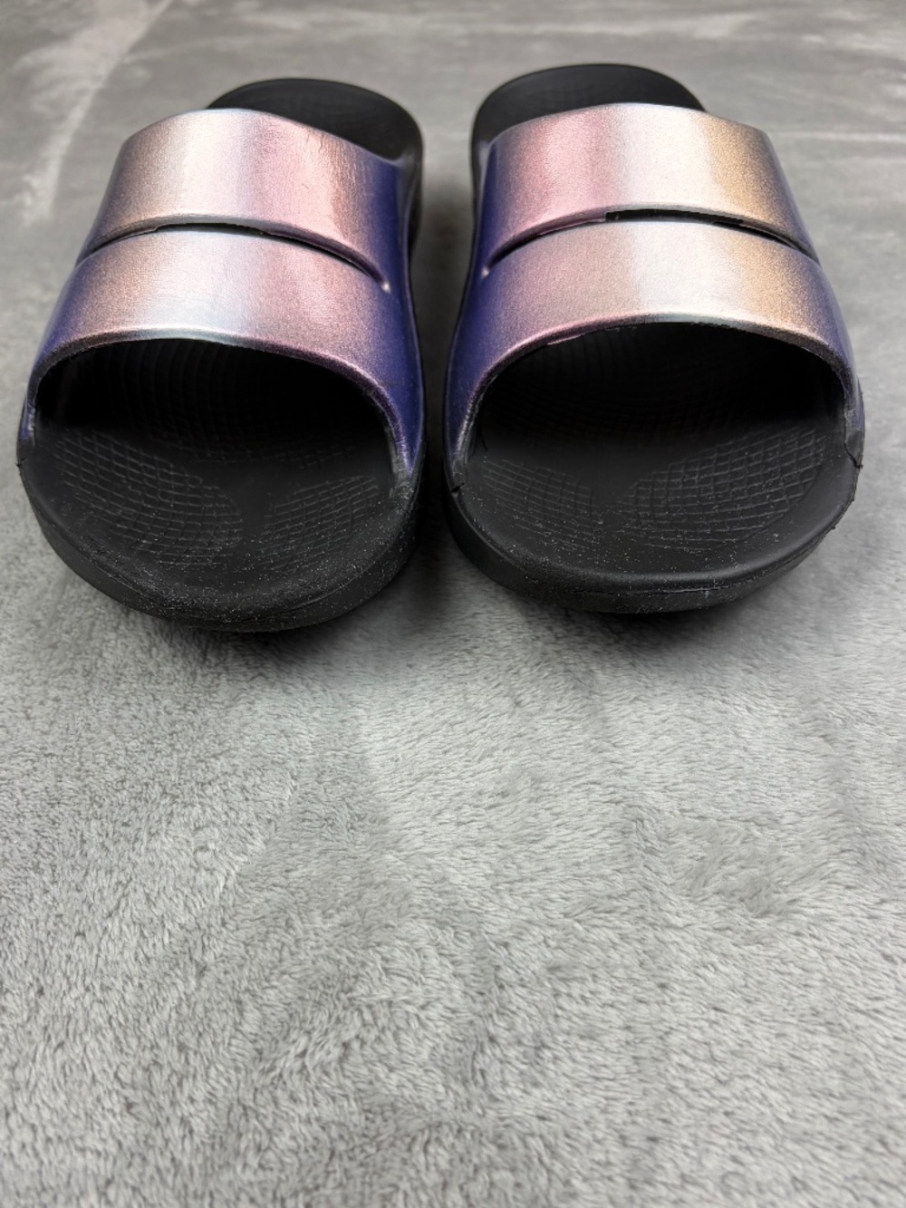 OOFOS OOahh Luxe Slide Recovery Sandals Women's Size 8 - Picture 2 of 10